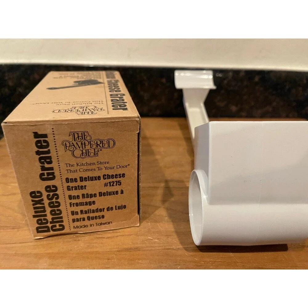 The Pampered Chef 1275 Deluxe Manual Cheese Grater